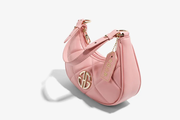 Cute Bag  – A Perfect Blend of Style and Sweetness