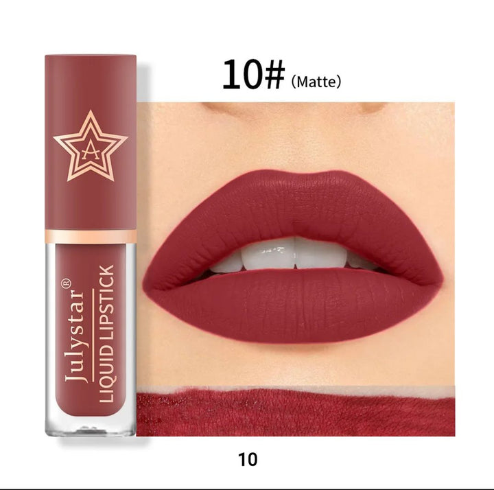 Matte lips gloss